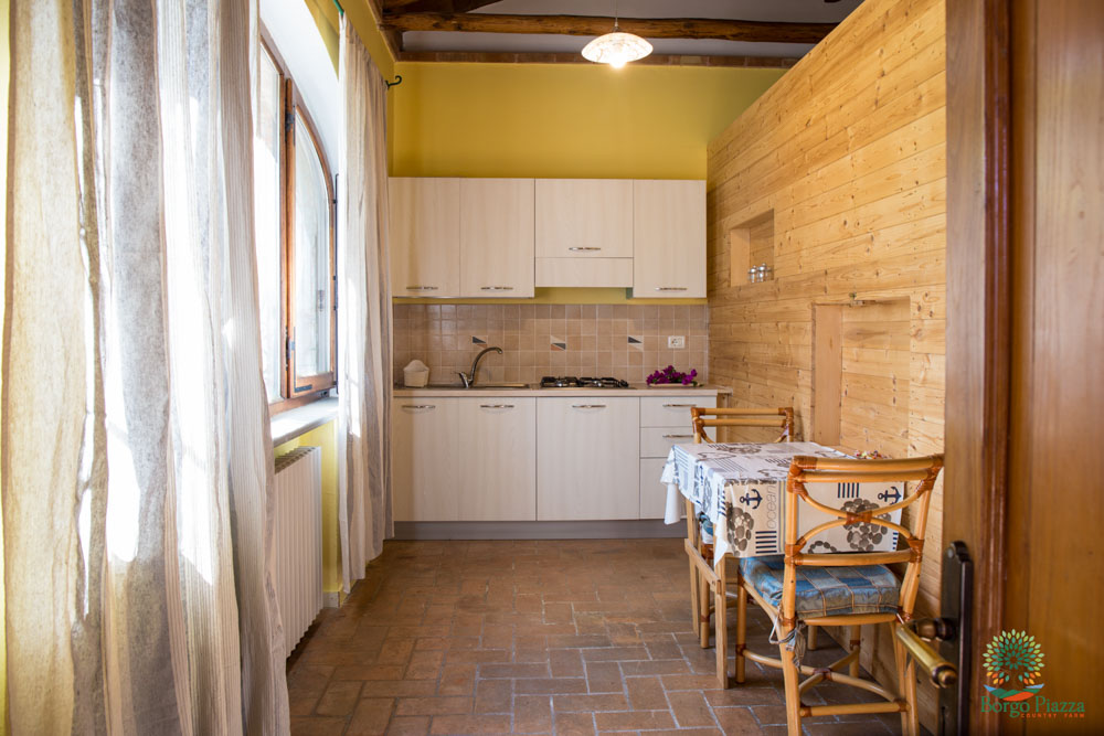 2-ginestra_borgo-piazza_cucinetta