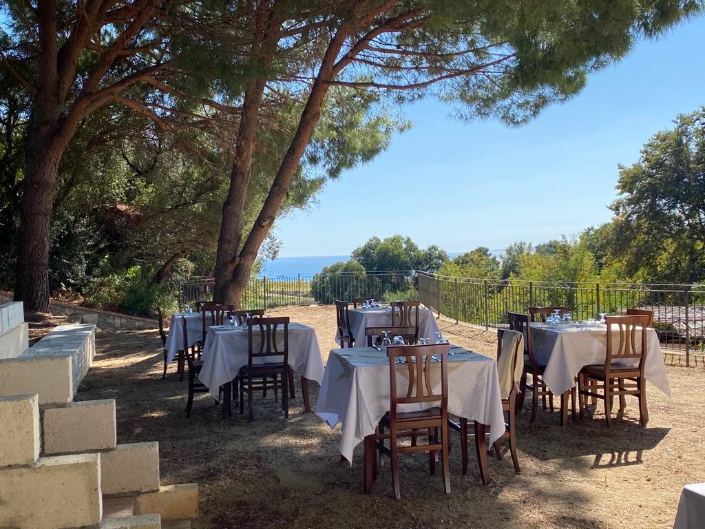 eventi-borgo-piazza-wedding-country-1